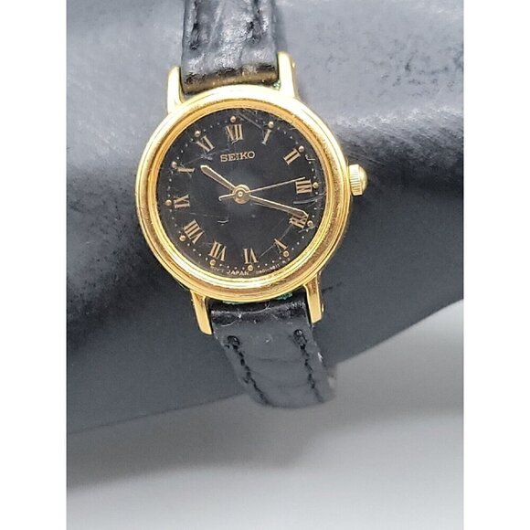 Vintage Seiko Ladies Quartz Watch V401-1409 Black Dial & 7\